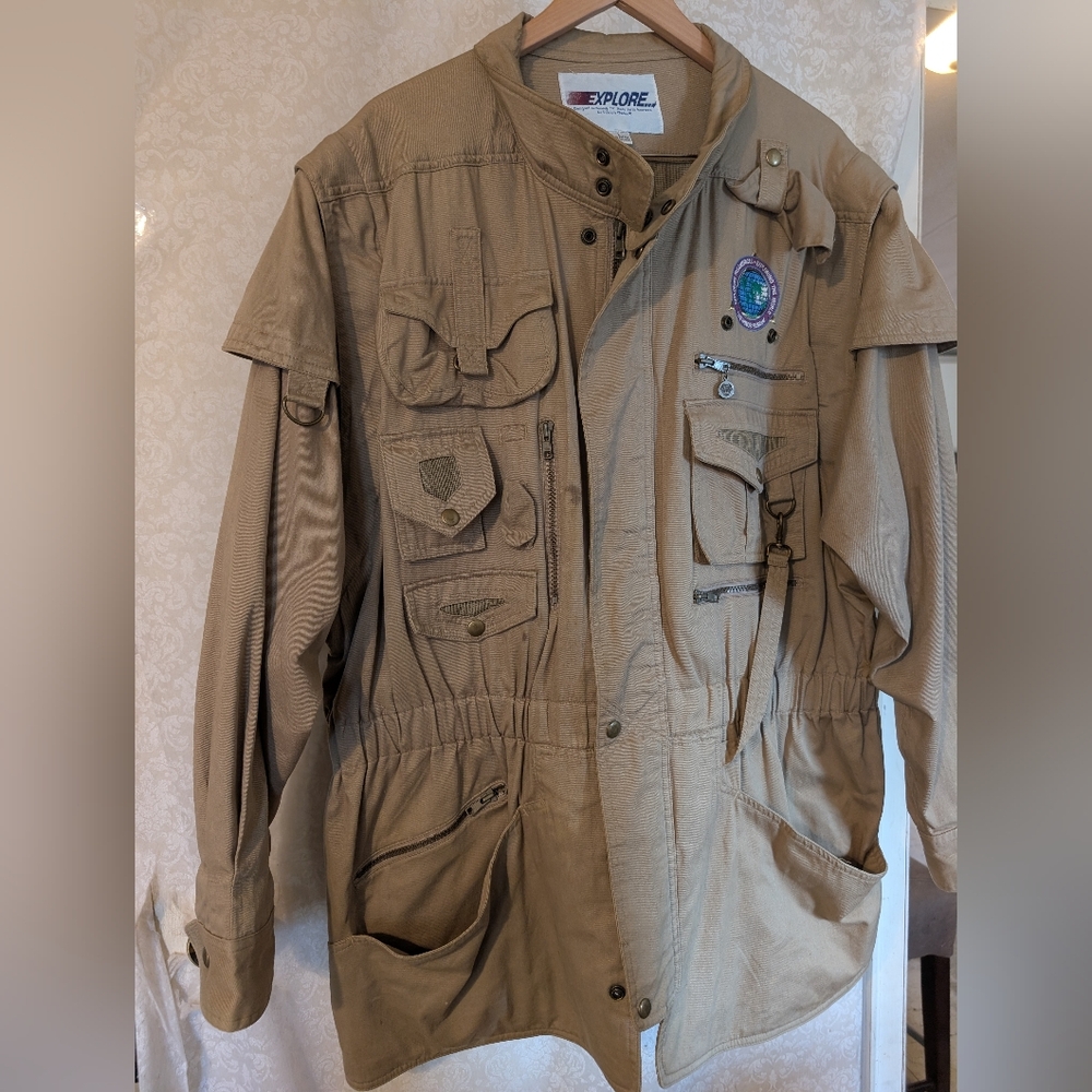 PATRICIA RHODES‎ Explore Jacket Designed for State Farm Sz. Large